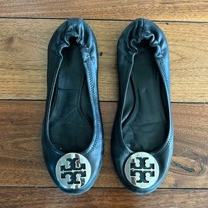 Tory Burch Reva black and silver flat